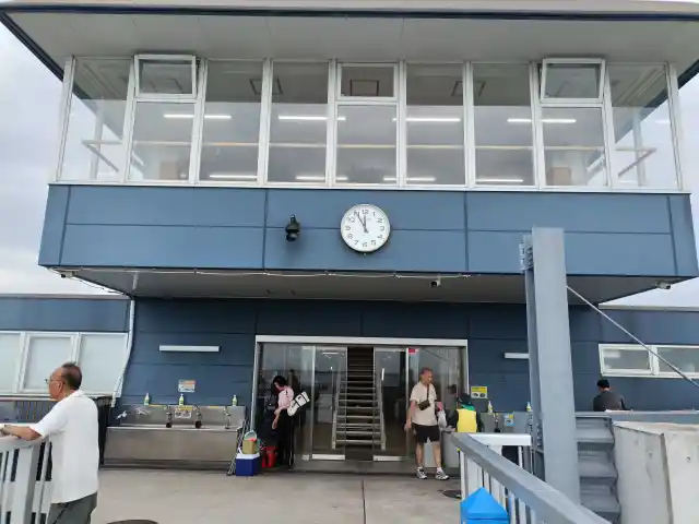 管理棟
